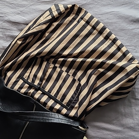 EUC Kelsi Dagger black leather bag - Picture 9 of 13